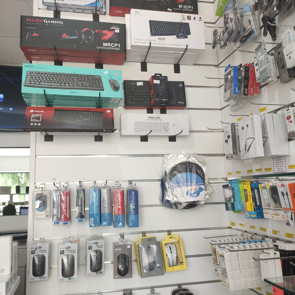 fotos-tienda-pcpeli7